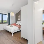 Villa Stellar *