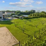 Stellar Villa *