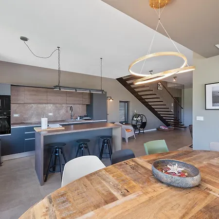 Villa Stellar *