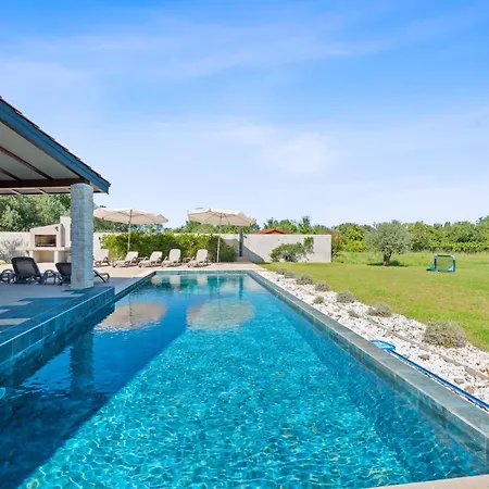 Stellar Villa *