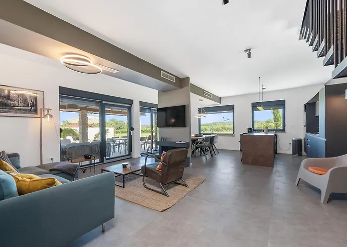 Villa Stellar Brtonigla