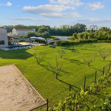 Stellar Villa *