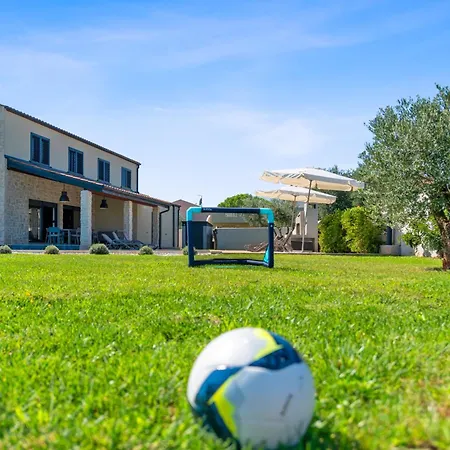 Villa Stellar